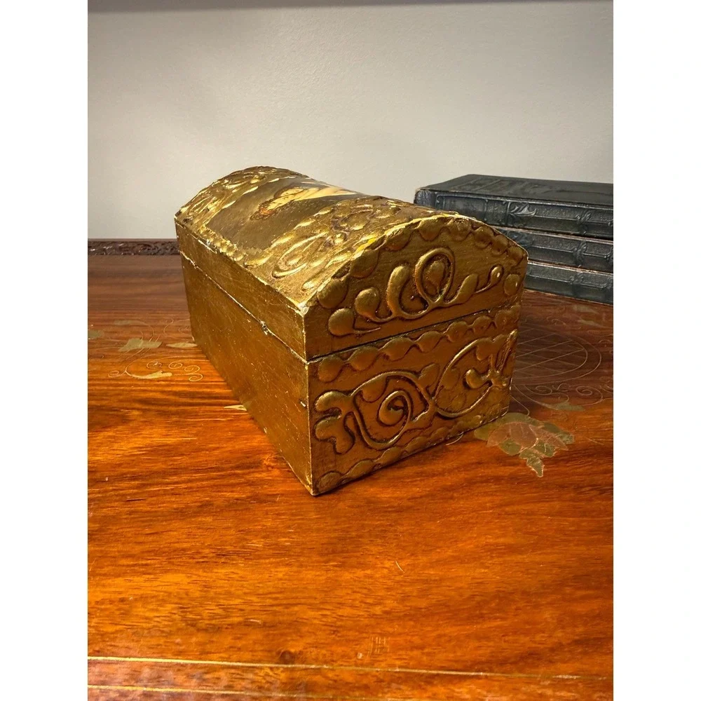 Vintage Gold Trinket Box with Mother and‎ Child Art